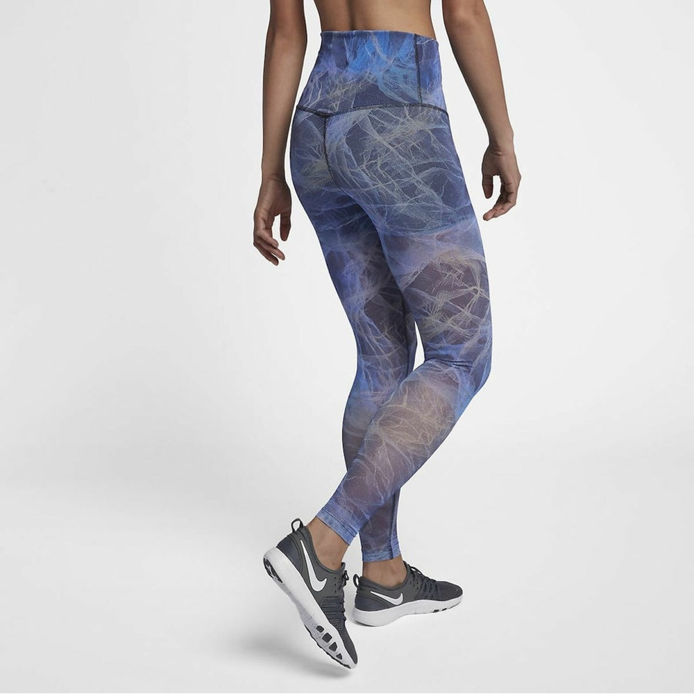 Nike Women’s Power Pocket Hyper Tight Fit Leggings With Mesh Legs Size Medium